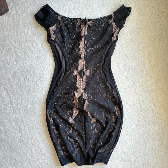 Windsor Lace Dress - Picture 1 of 6